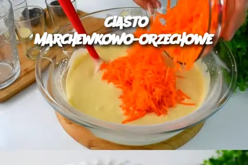 Ciasto marchewkowo-orzechowe