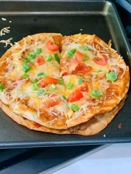 Leichtere mexikanische Nachahmerpizza von Taco Bell – Köstlich und gesund!