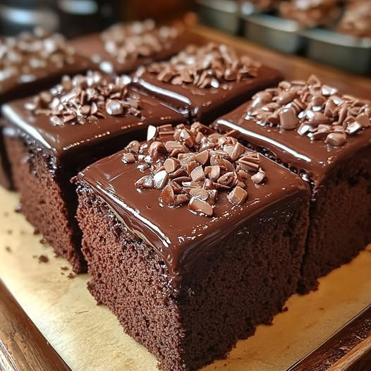 Dr Pepper Cake: Ein reichhaltiges, unwiderstehliches Dessert mit einem Hauch von Soda!