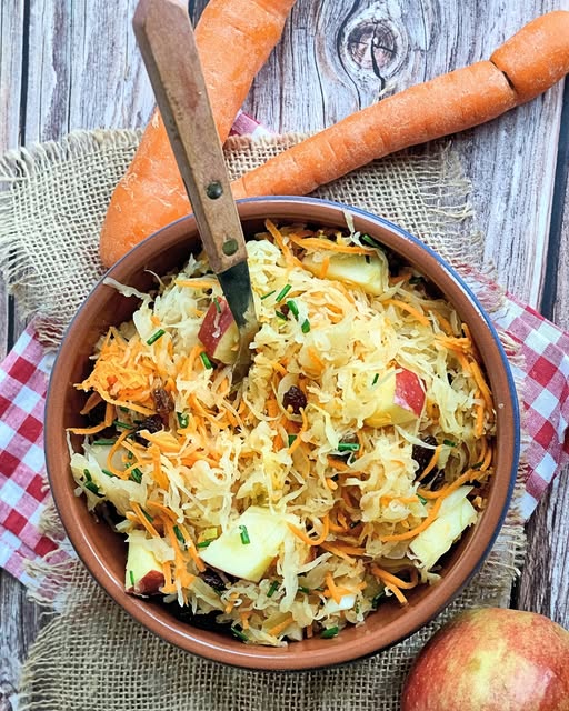 Traditionelles deutsches Sauerkraut: Ein einfaches Rezept für Genuss und Vielfalt