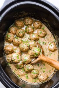 Schwedische Fleischbällchen aus dem Slow Cooker: Ein wohltuender Klassiker