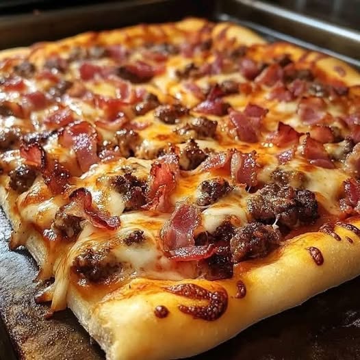 Bacon-Cheeseburger-Pizza: Eine köstliche Fusion zweier beliebter Wohlfühlgerichte